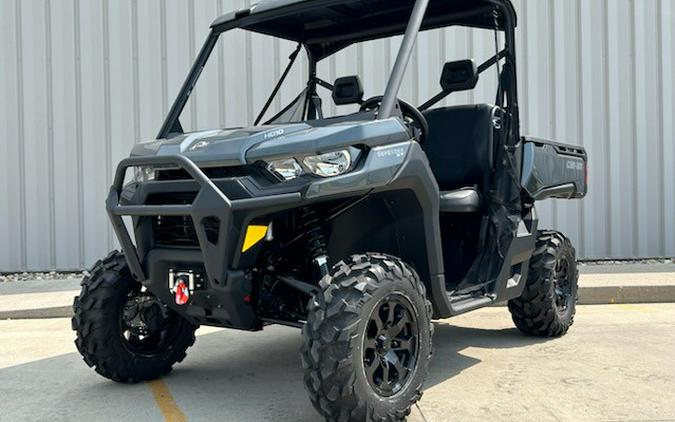 2024 Can-Am Defender XT HD10