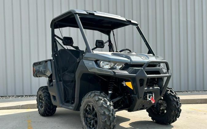 2024 Can-Am Defender XT HD10