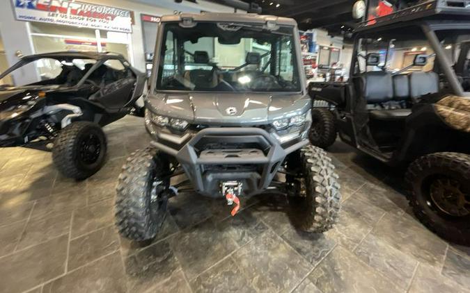 2024 Can-Am® Defender Limited HD10