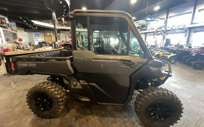 2024 Can-Am® Defender Limited HD10