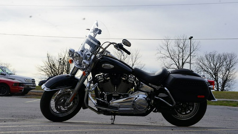 2024 Harley-Davidson Softail FLHCS - Heritage Classic