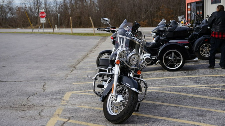 2024 Harley-Davidson Softail FLHCS - Heritage Classic