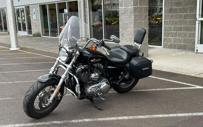 2017 Harley-Davidson 1200 Custom