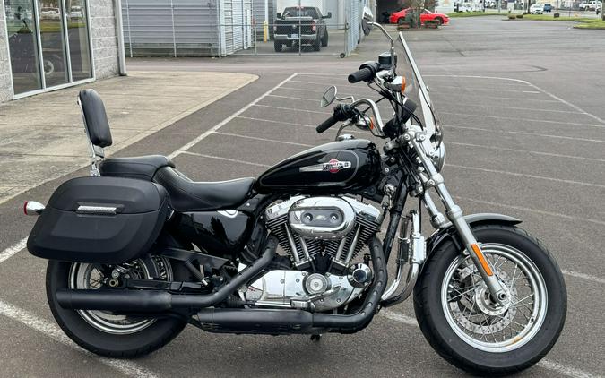 2017 Harley-Davidson 1200 Custom