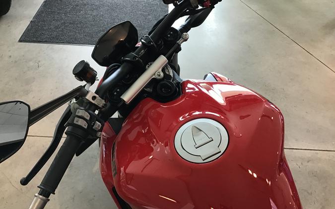 2023 Ducati Streetfighter V2