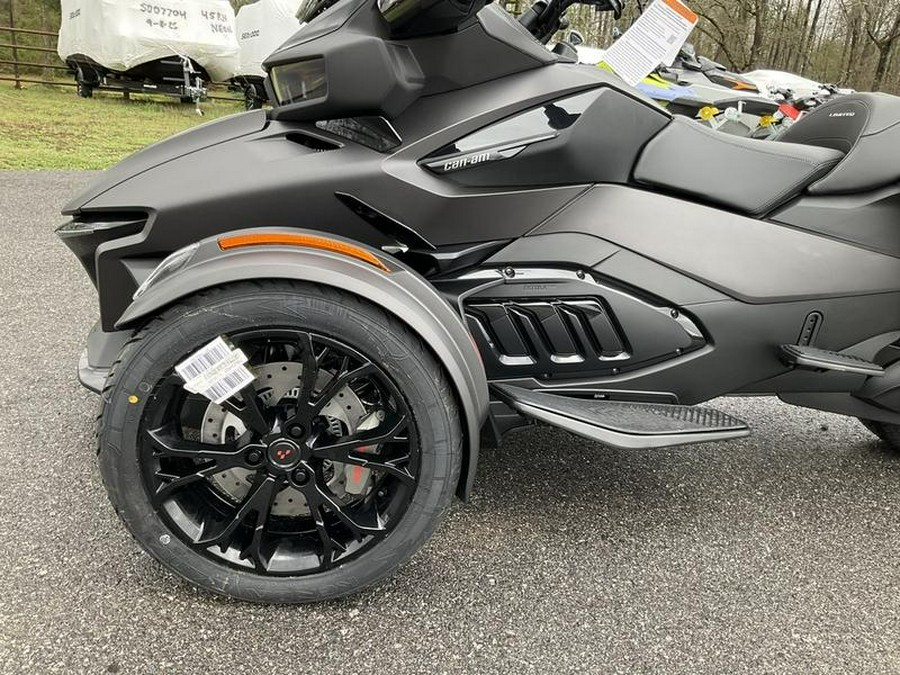 2024 Can-Am® Spyder RT Limited Dark Wheels