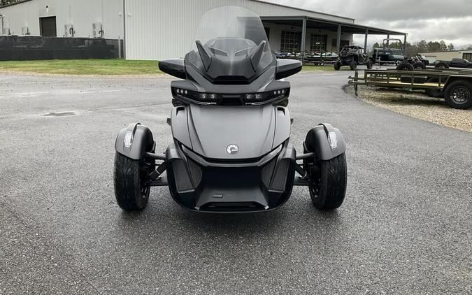 2024 Can-Am® Spyder RT Limited Dark Wheels