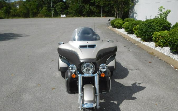 FLHTCUTG 2023 Tri Glide Ultra