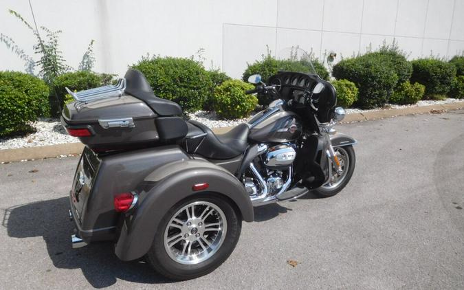 FLHTCUTG 2023 Tri Glide Ultra