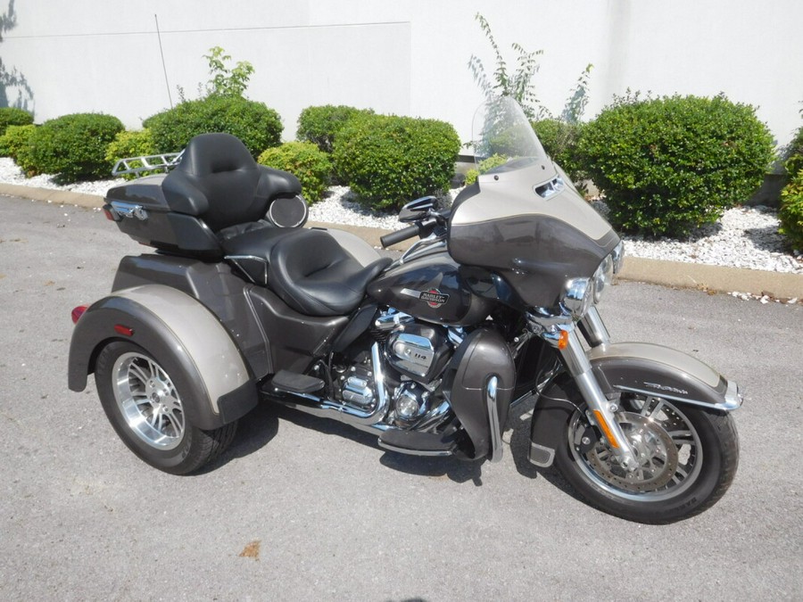 FLHTCUTG 2023 Tri Glide Ultra