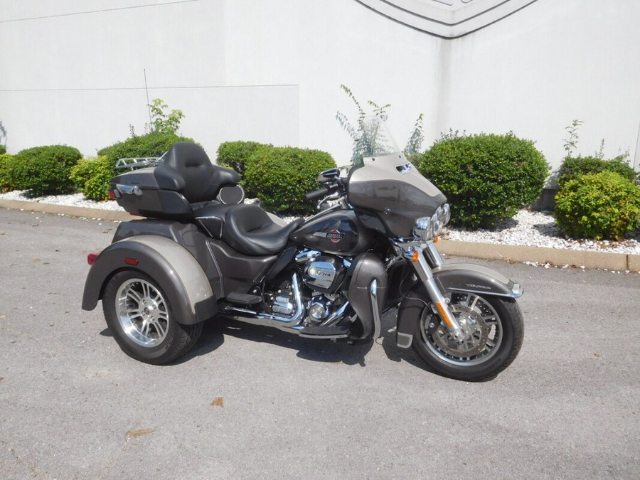 FLHTCUTG 2023 Tri Glide Ultra