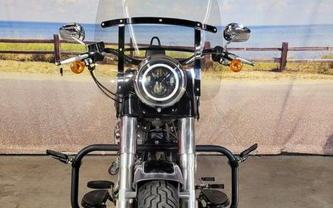 2015 Harley-Davidson® FLS - Softail Slim®