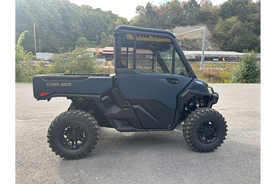 2026 Can-Am Defender Limited HD11