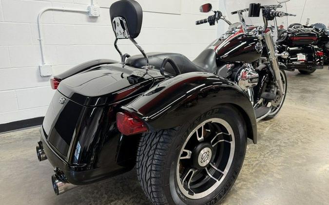 2015 Harley-Davidson FLRT - Freewheeler