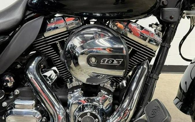 2015 Harley-Davidson® FLRT - Freewheeler™