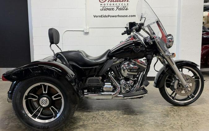 2015 Harley-Davidson FLRT - Freewheeler