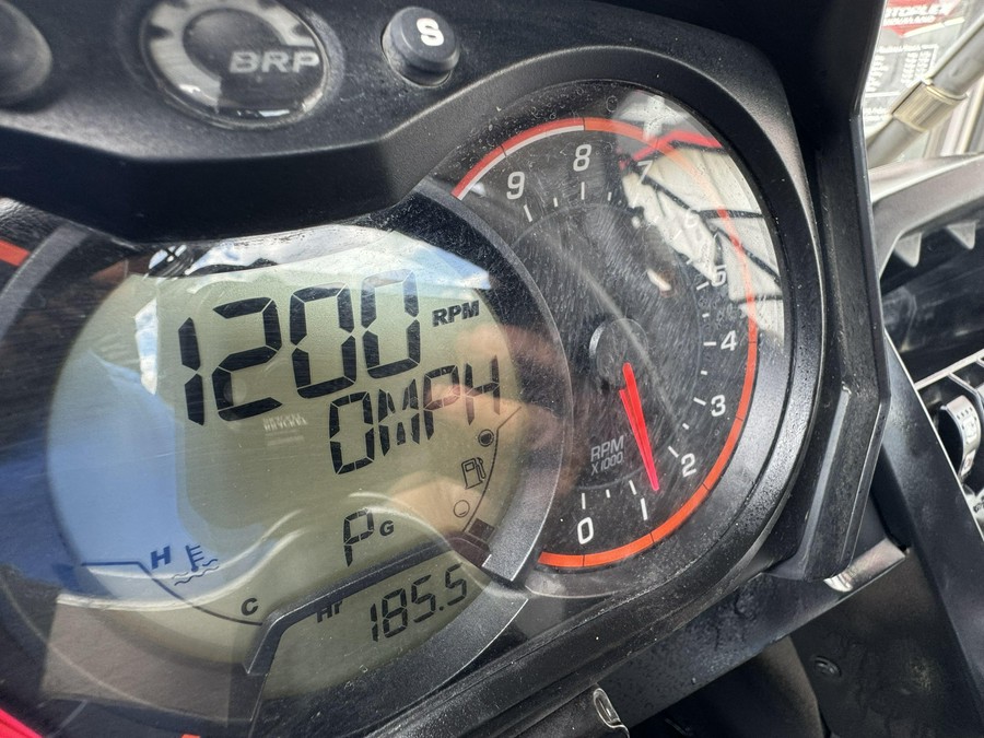 2014 Can-Am Commander XT 1000 CA