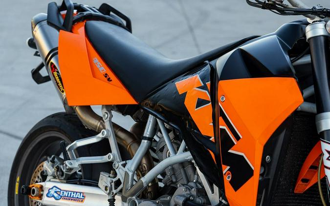 2006 KTM 950 SUPERMOTO