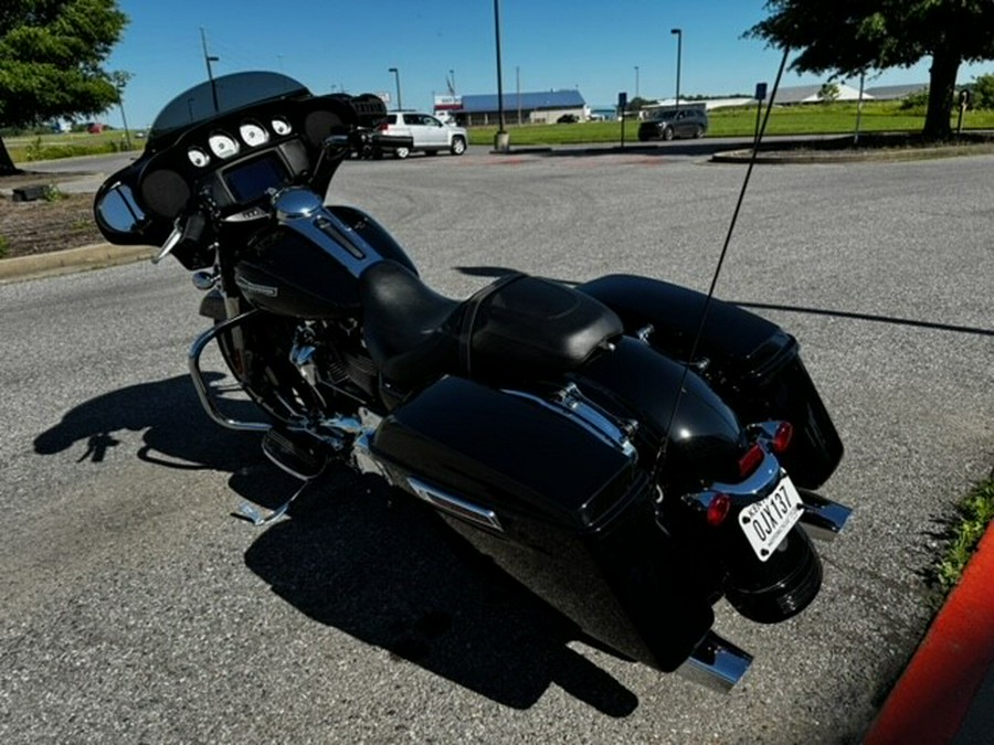 2021 Harley-Davidson Street Glide Black
