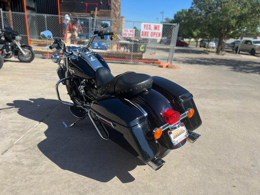 2019 Harley-Davidson® Road King® Black