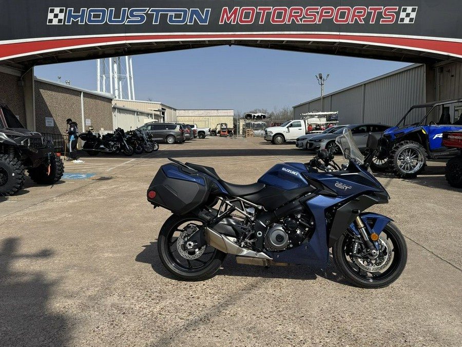 2022 Suzuki GSX-S1000GT Plus