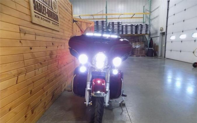 2017 Harley-Davidson® FLHTKL - Ultra Limited Low