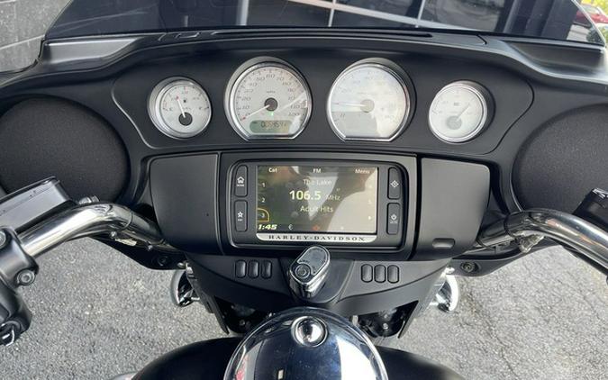 2015 Harley-Davidson FLHXS - Street Glide Special