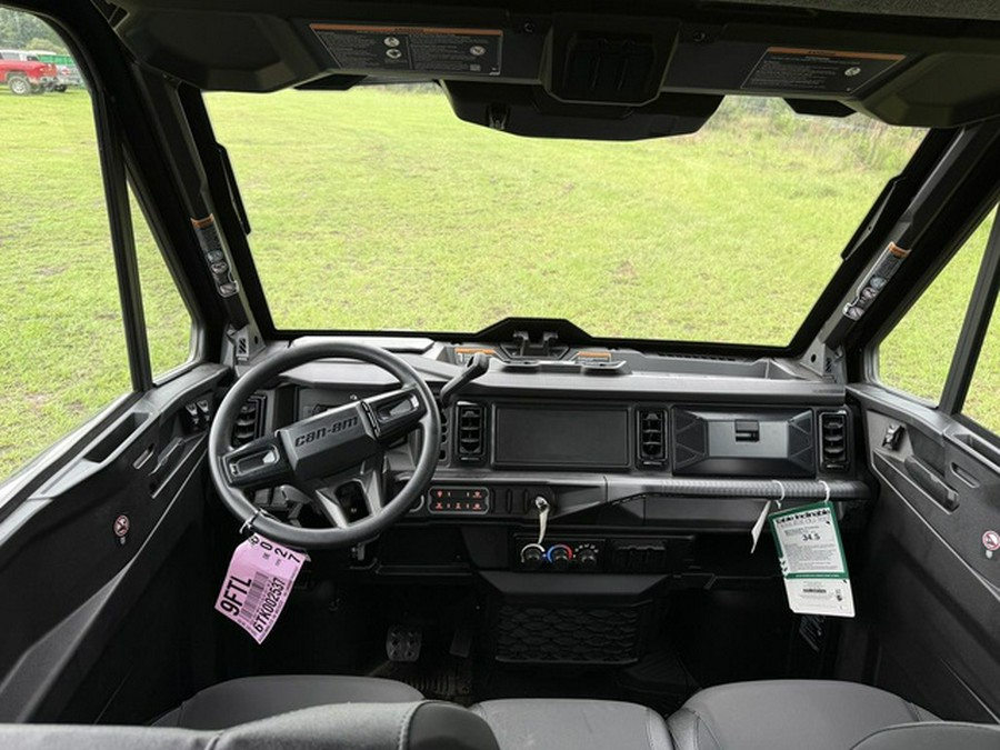 2026 Can-Am Defender MAX XT CAB HD11