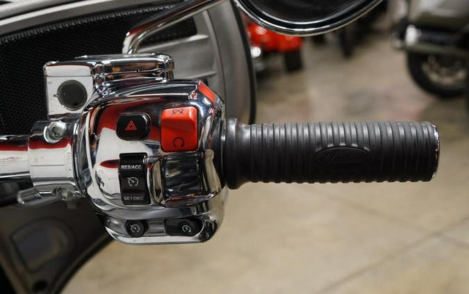 2017 Indian Motorcycle® Chieftain® Silver Smoke