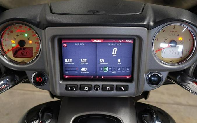 2017 Indian Motorcycle® Chieftain® Silver Smoke