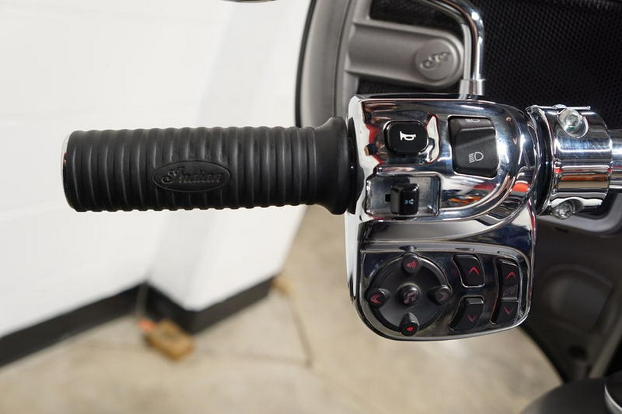 2017 Indian Motorcycle® Chieftain® Silver Smoke