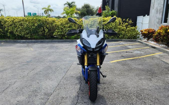 2026 BMW F 900 XR