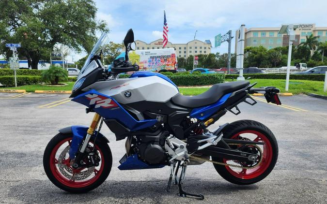 2026 BMW F 900 XR