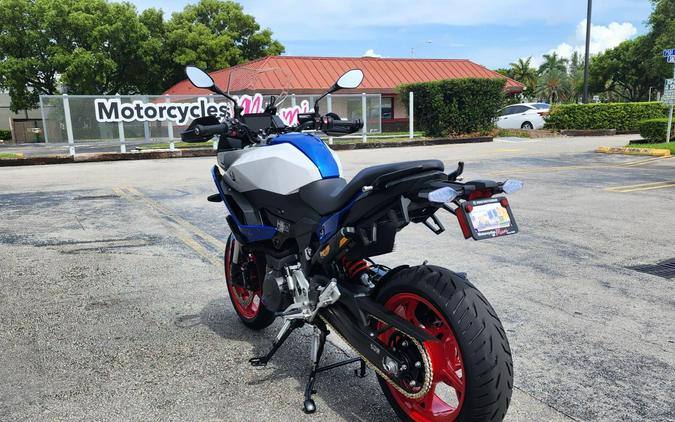 2026 BMW F 900 XR
