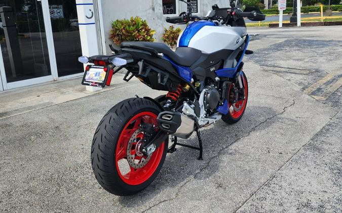 2026 BMW F 900 XR
