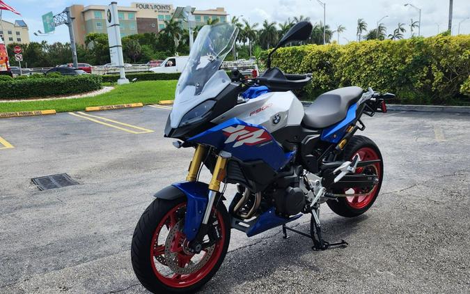 2026 BMW F 900 XR