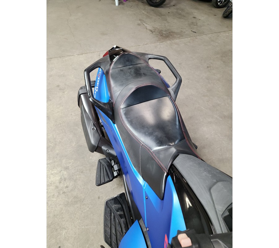 2015 Can-Am Spyder ST-S SE5 Special Series - FP8920
