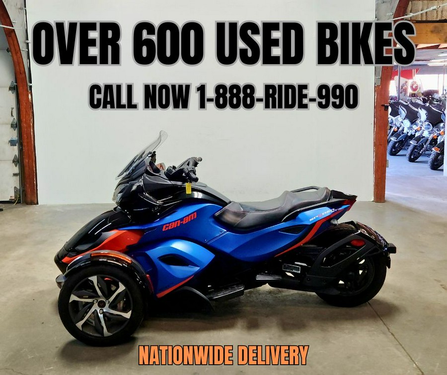2015 Can-Am Spyder ST-S SE5 Special Series - FP8920