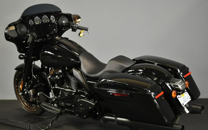 2022 Harley-Davidson Street Glide ST