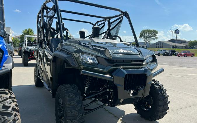2025 Honda Pioneer 1000-6 Deluxe Crew