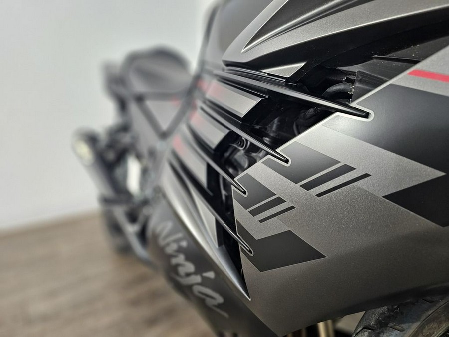 2023 Kawasaki Ninja® ZX™-14R ABS
