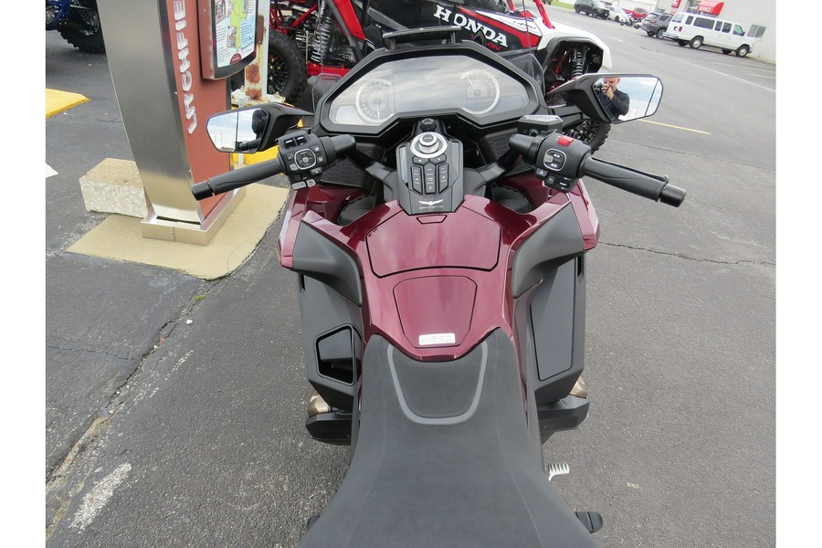 2025 Honda Gold Wing® Tour DCT 50th Anniversary