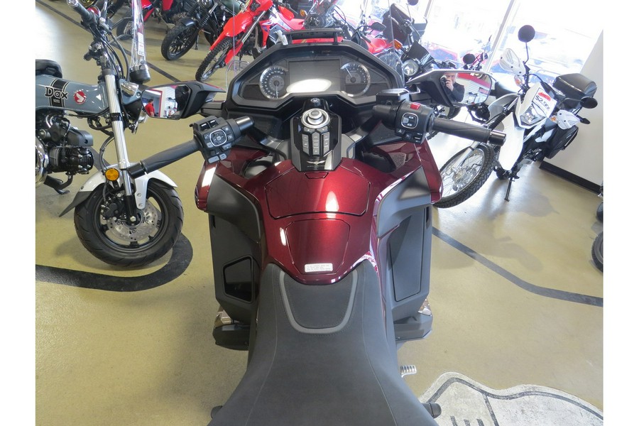 2025 Honda Gold Wing® Tour DCT 50th Anniversary