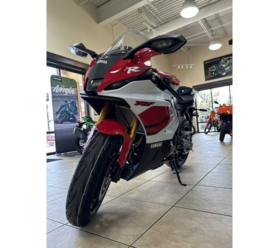 2026 Yamaha YZF R7 70Th Anniversary Edition