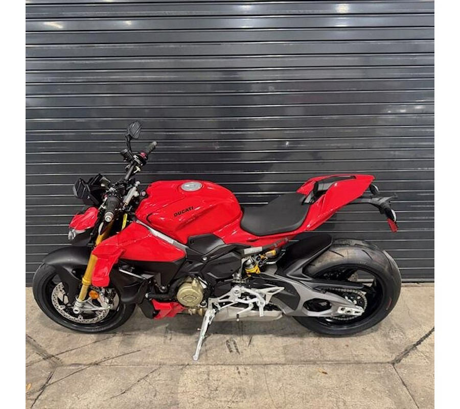 2026 Ducati Streetfighter V4 S