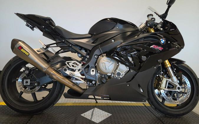 2016 BMW S 1000 RR Black Storm Metallic / Racing Red