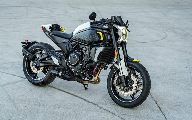 2022 CFMOTO 700CL-X Sport