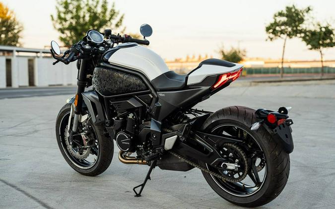 2022 CFMOTO 700CL-X Sport