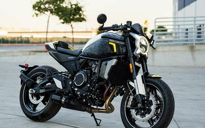 2022 CFMOTO 700CL-X Sport