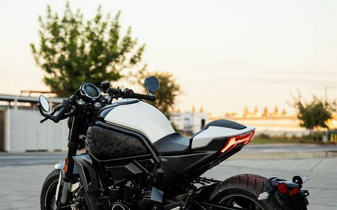 2022 CFMOTO 700CL-X Sport